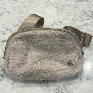Lululemon Athletica Soft Beige Belt Bag
